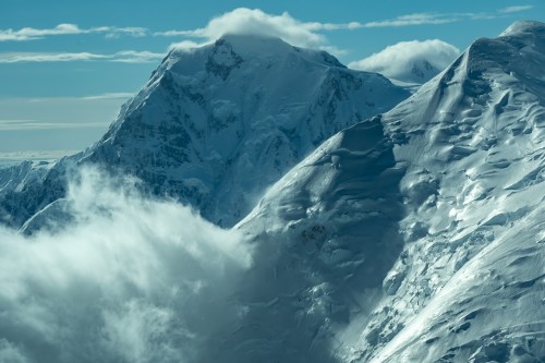 Windows_WallpaperExpeditions_IG_CalebWielhouwer_2of2_1x1.jpg